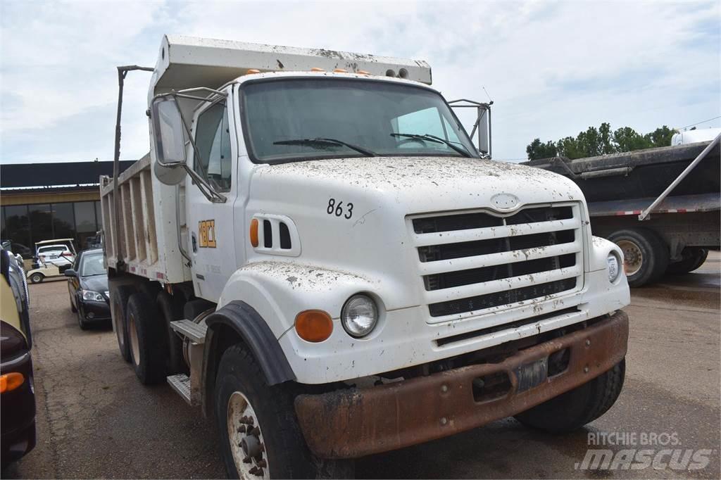 Sterling L7500 Самоскиди
