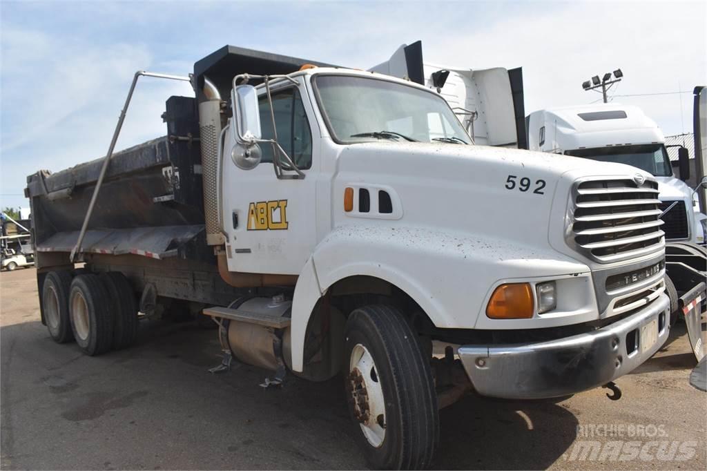 Sterling L9500 Самоскиди