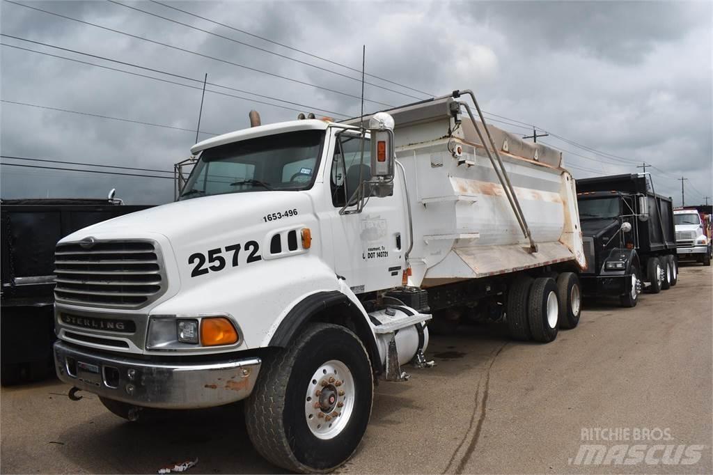 Sterling L9500 Самоскиди