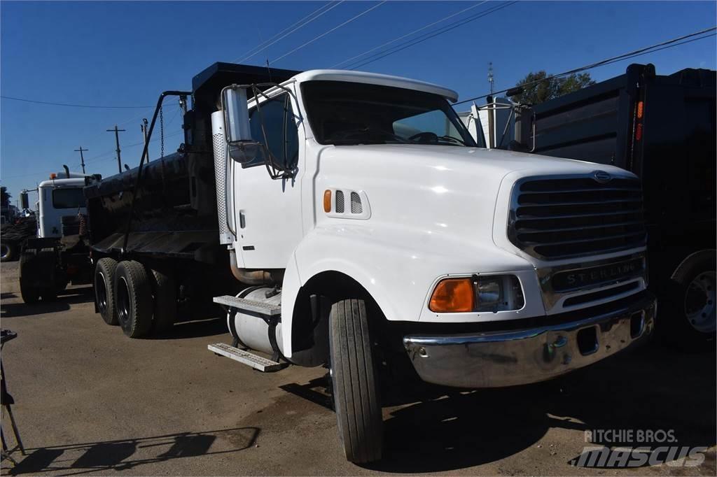 Sterling L9500 Самоскиди