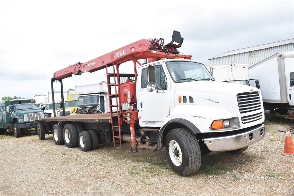 Sterling LT9500 Автокрани