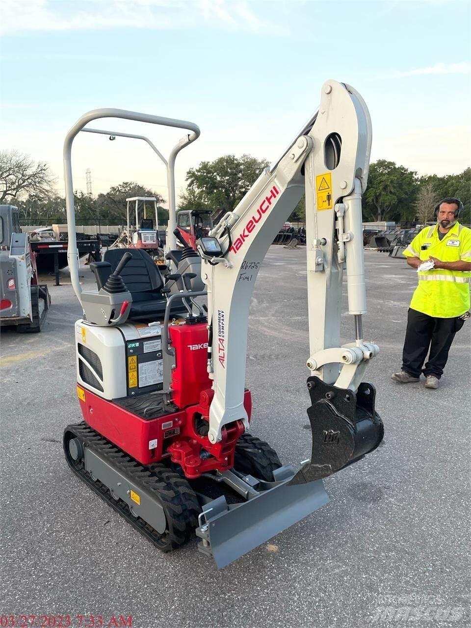 Takeuchi TB210R Міні-екскаватори < 7т