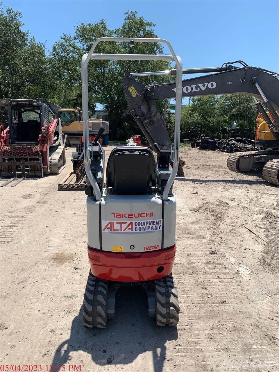 Takeuchi TB210R Міні-екскаватори < 7т