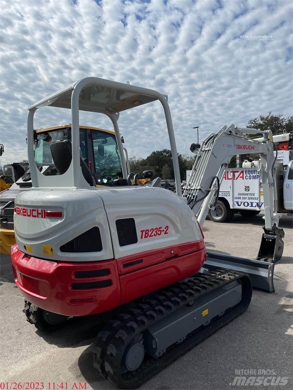 Takeuchi TB235-2 Міні-екскаватори < 7т