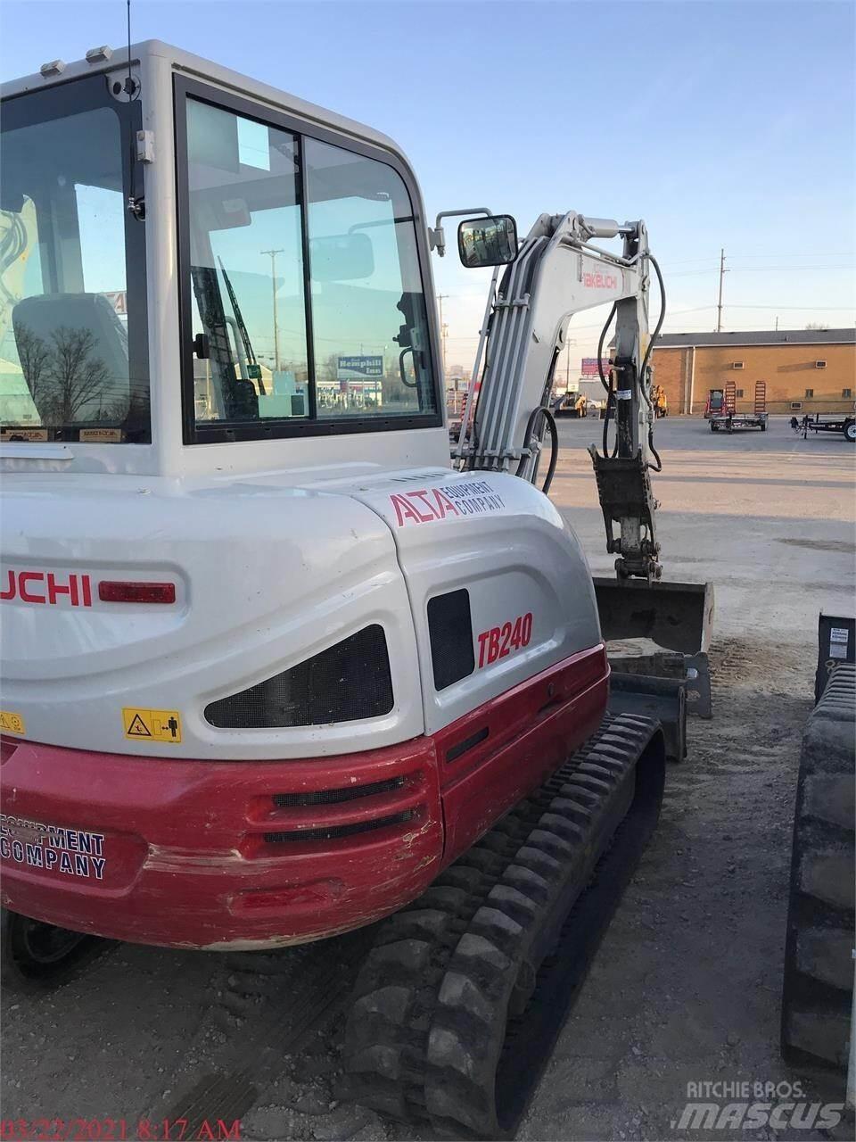 Takeuchi TB240 Міні-екскаватори < 7т
