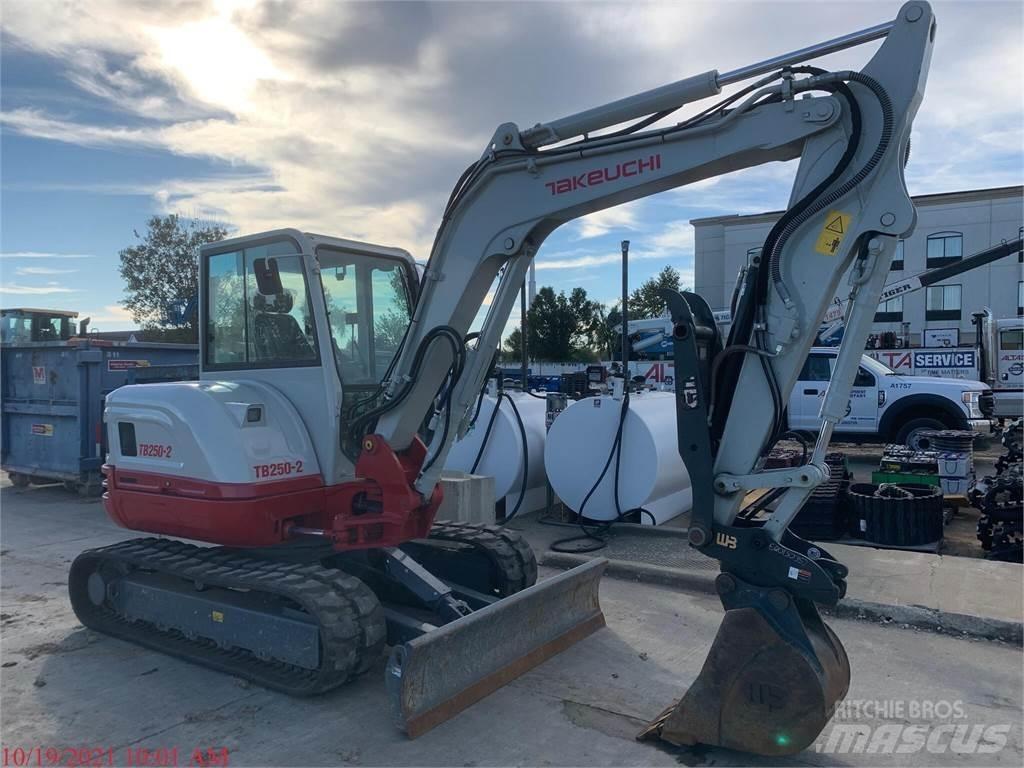 Takeuchi TB250-2 Міні-екскаватори < 7т