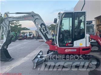 Takeuchi TB257FR Гусеничні екскаватори