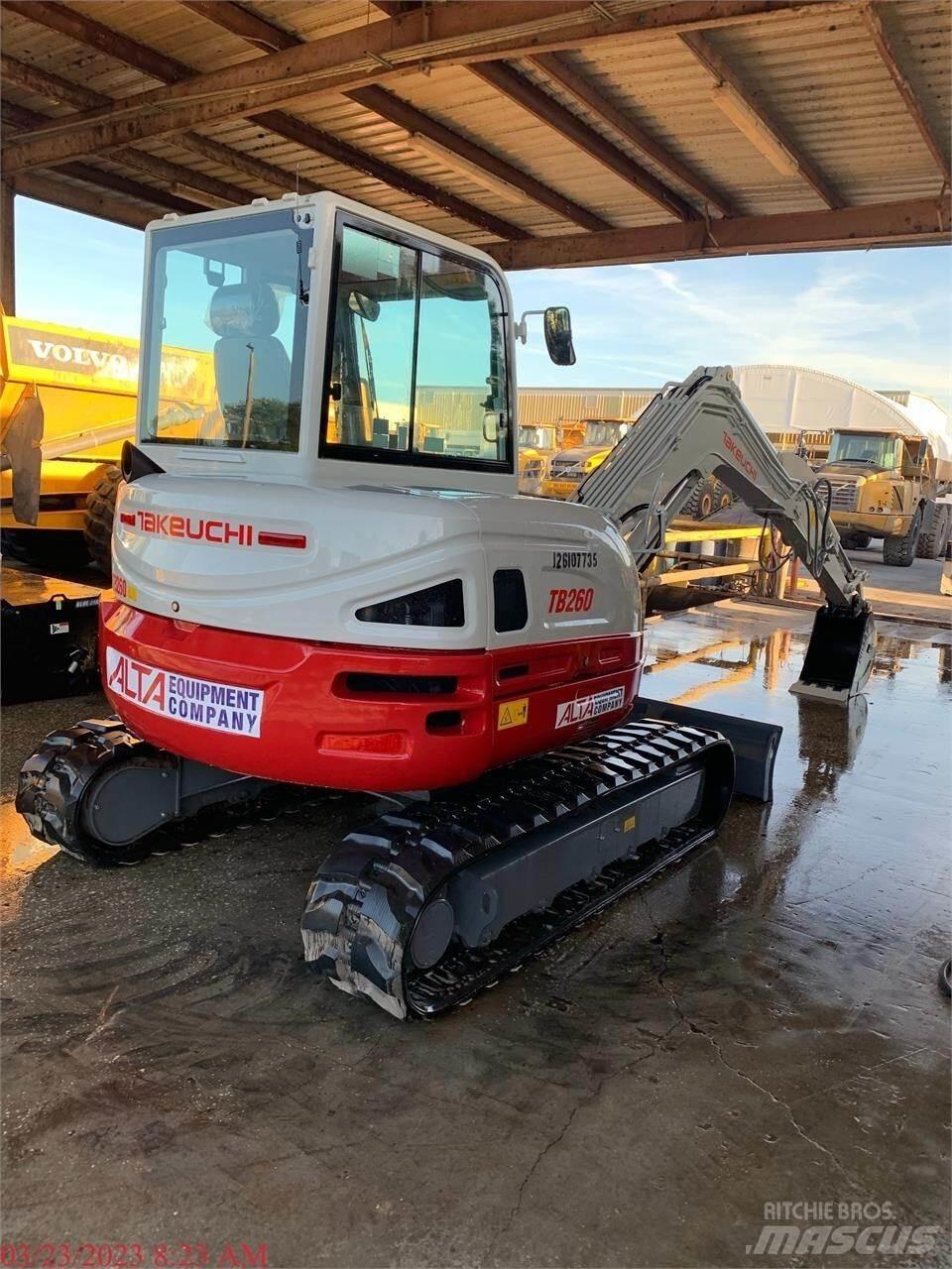 Takeuchi TB260 Гусеничні екскаватори