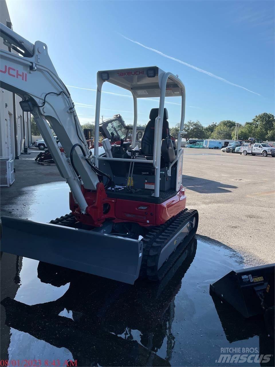 Takeuchi TB335R Міні-екскаватори < 7т