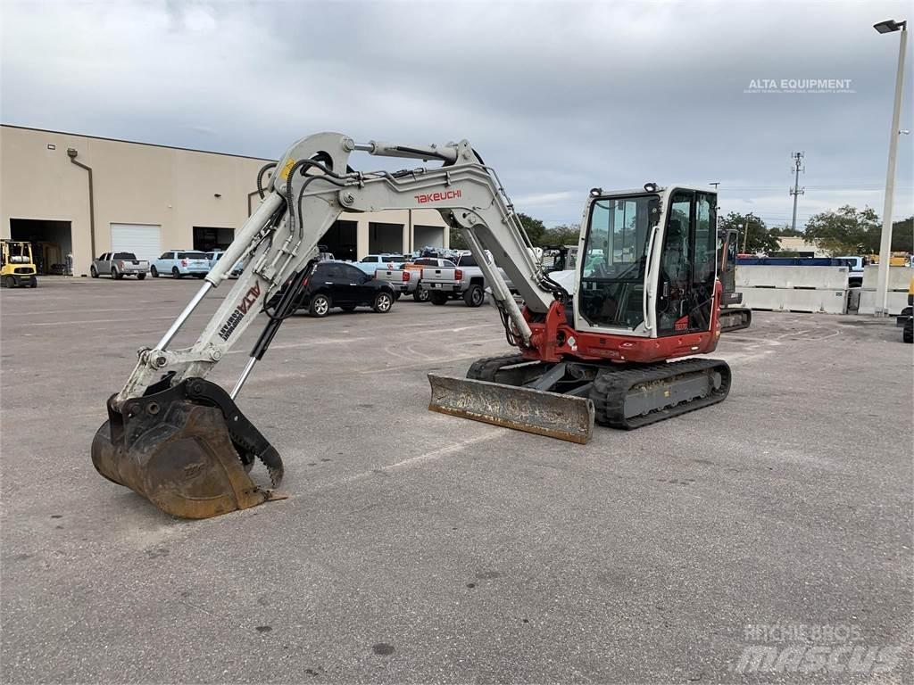 Takeuchi TB370 Гусеничні екскаватори