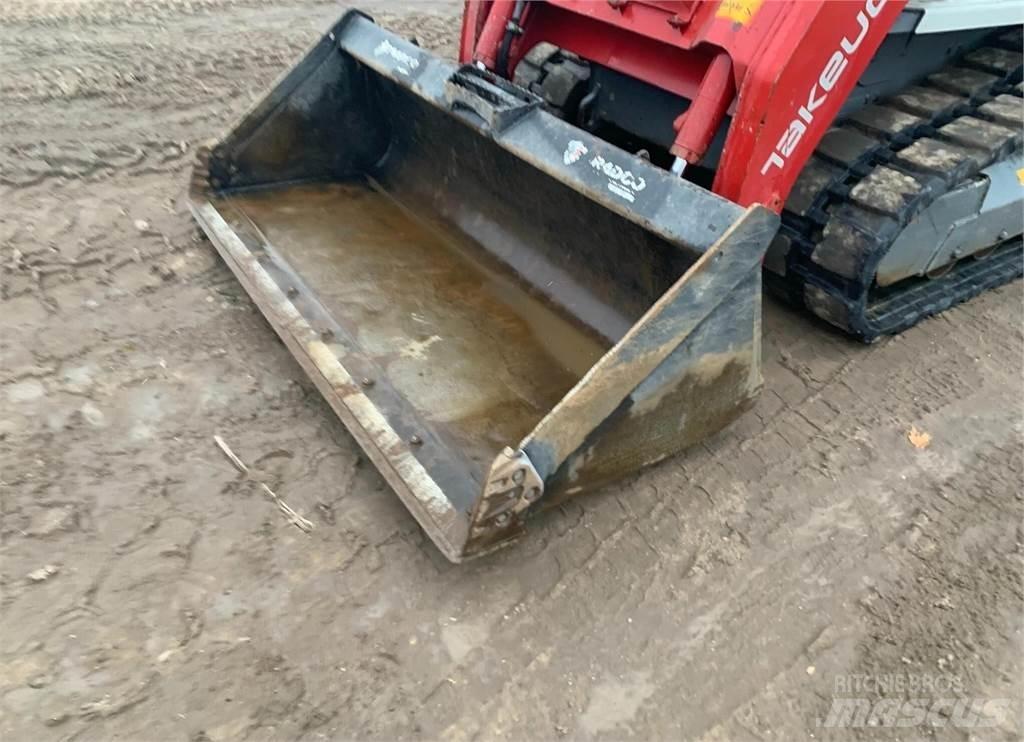 Takeuchi TL10V2 Міні-навантажувачі