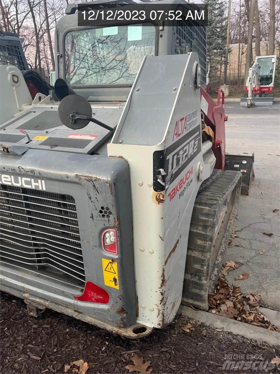 Takeuchi TL12R2 Міні-навантажувачі