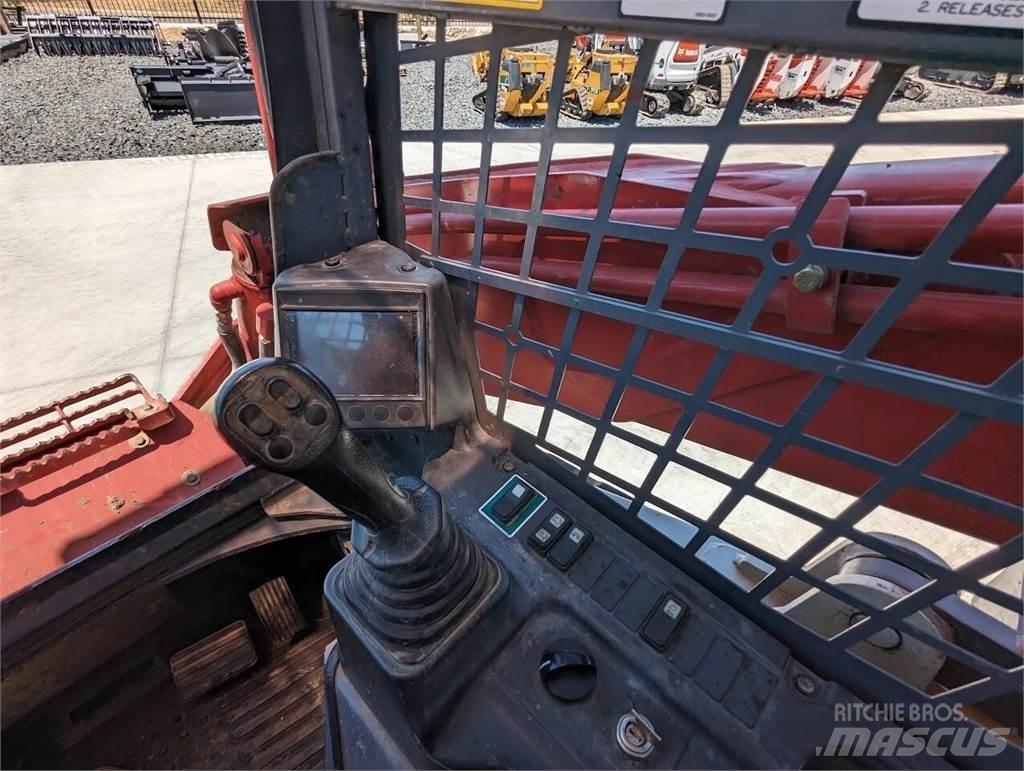 Takeuchi TL12V2 Міні-навантажувачі