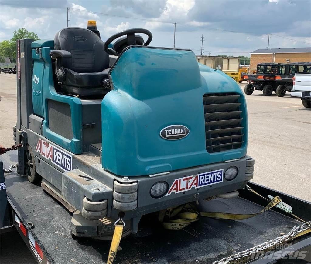 Tennant M20 Підмітальні машини