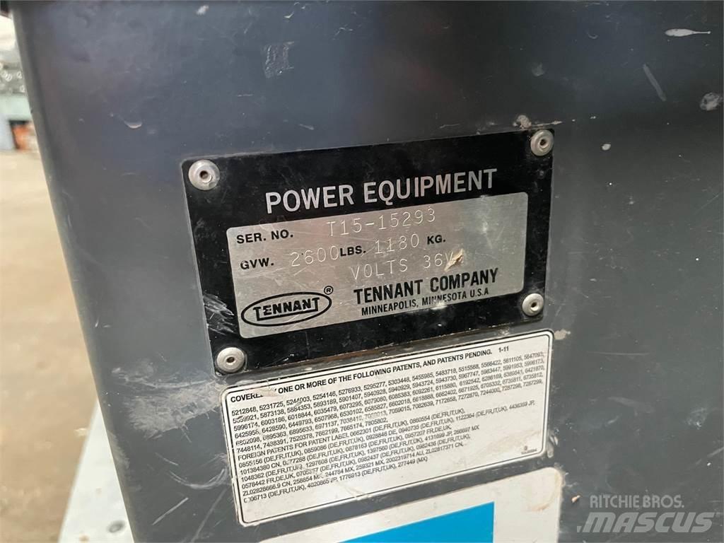Tennant T15 Підмітальні машини