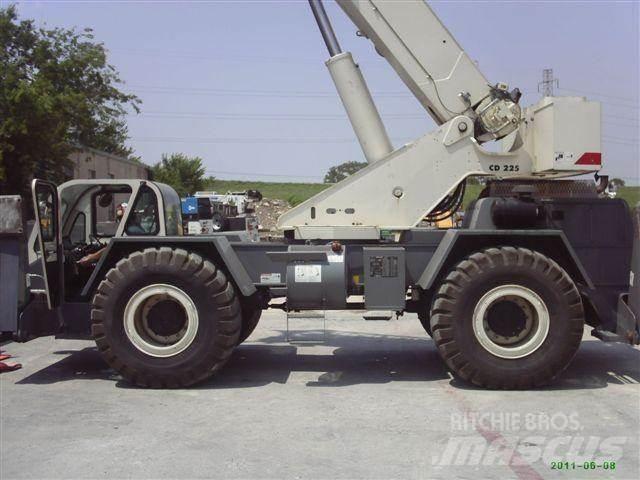 Terex CD225 автокрани всюдиходи