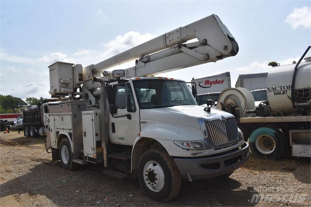 Terex HR46 Автовишки на базі вантажівки
