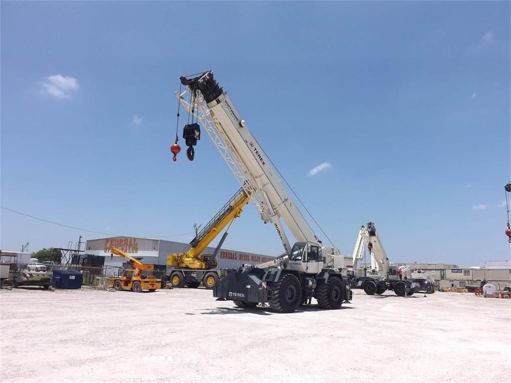 Terex RT130 автокрани всюдиходи