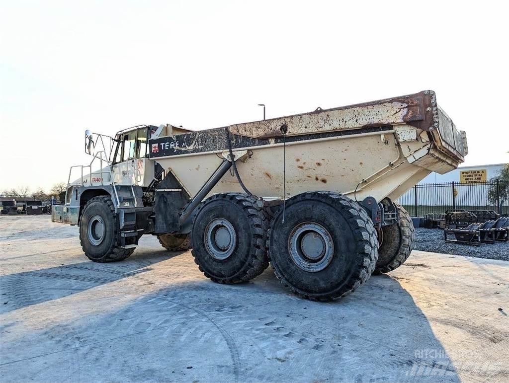 Terex TA400 Зчленовані самоскиди