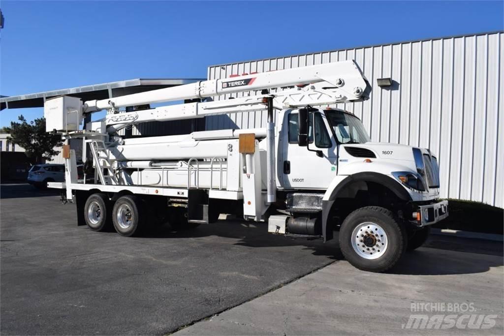 Terex TCX65/100 Автовишки на базі вантажівки