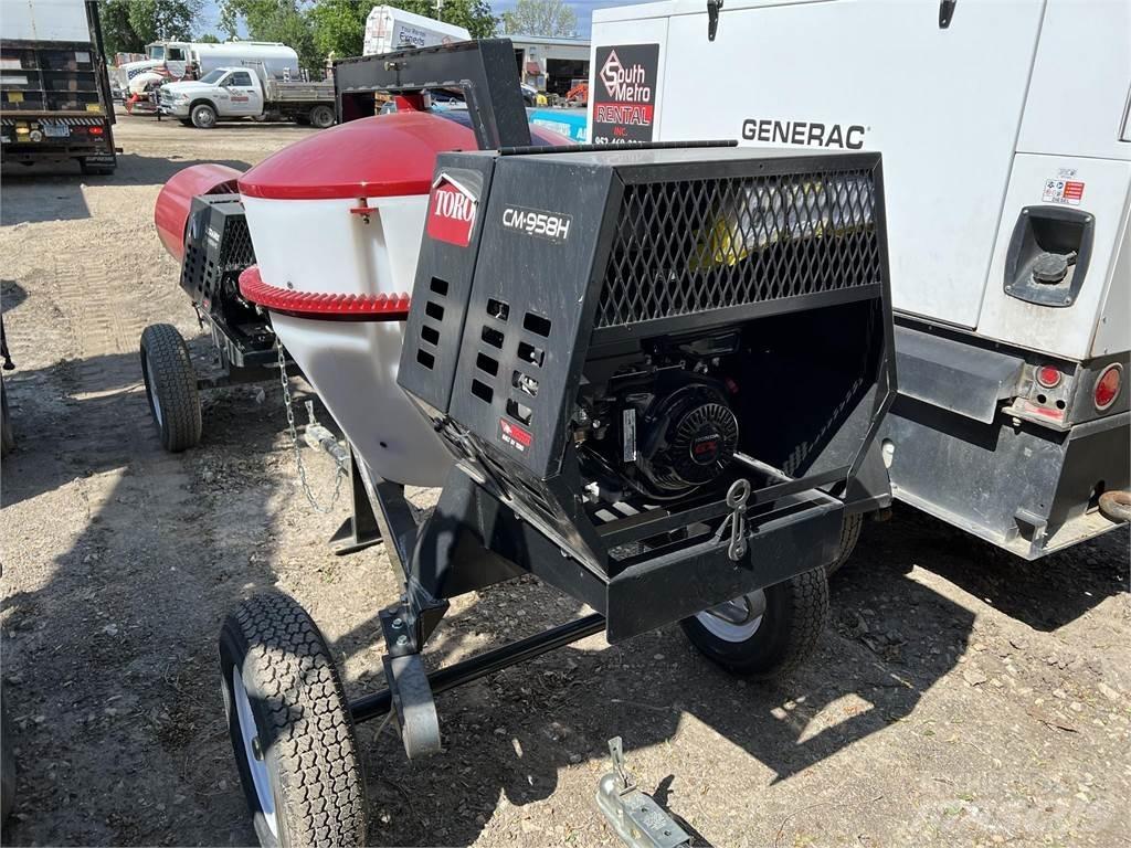 Toro CM958HP Бетонозмішувачі
