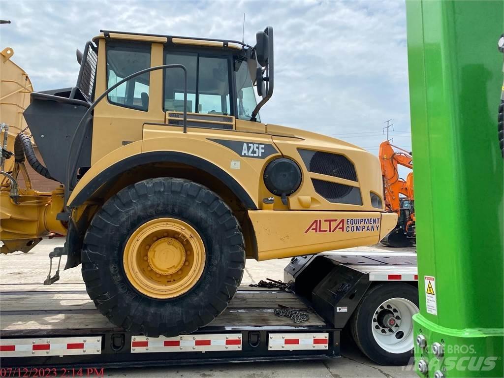Volvo A25F Поливальні машини