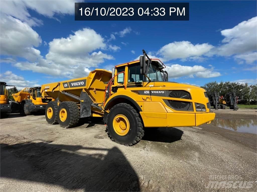 Volvo A25G Зчленовані самоскиди