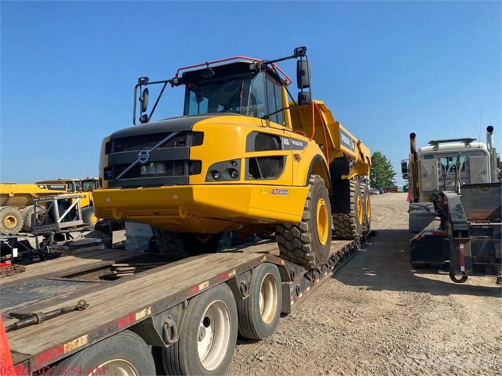 Volvo A25G Зчленовані самоскиди