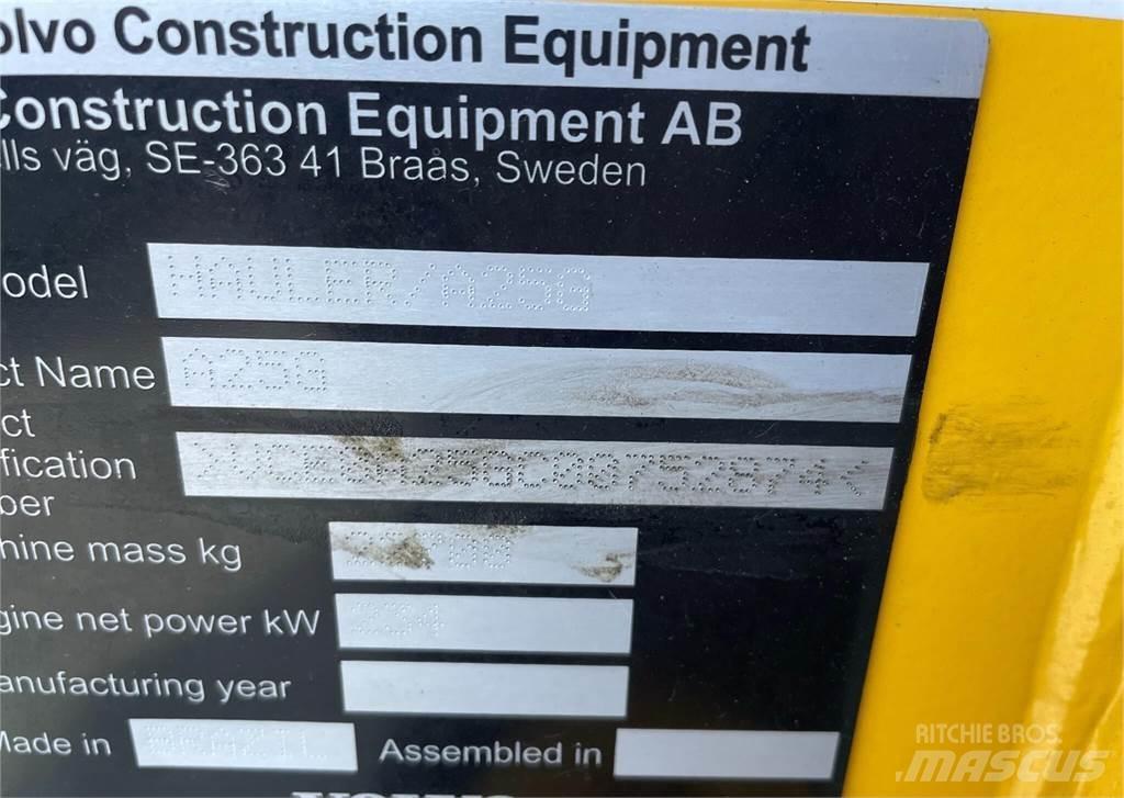 Volvo A25G Зчленовані самоскиди