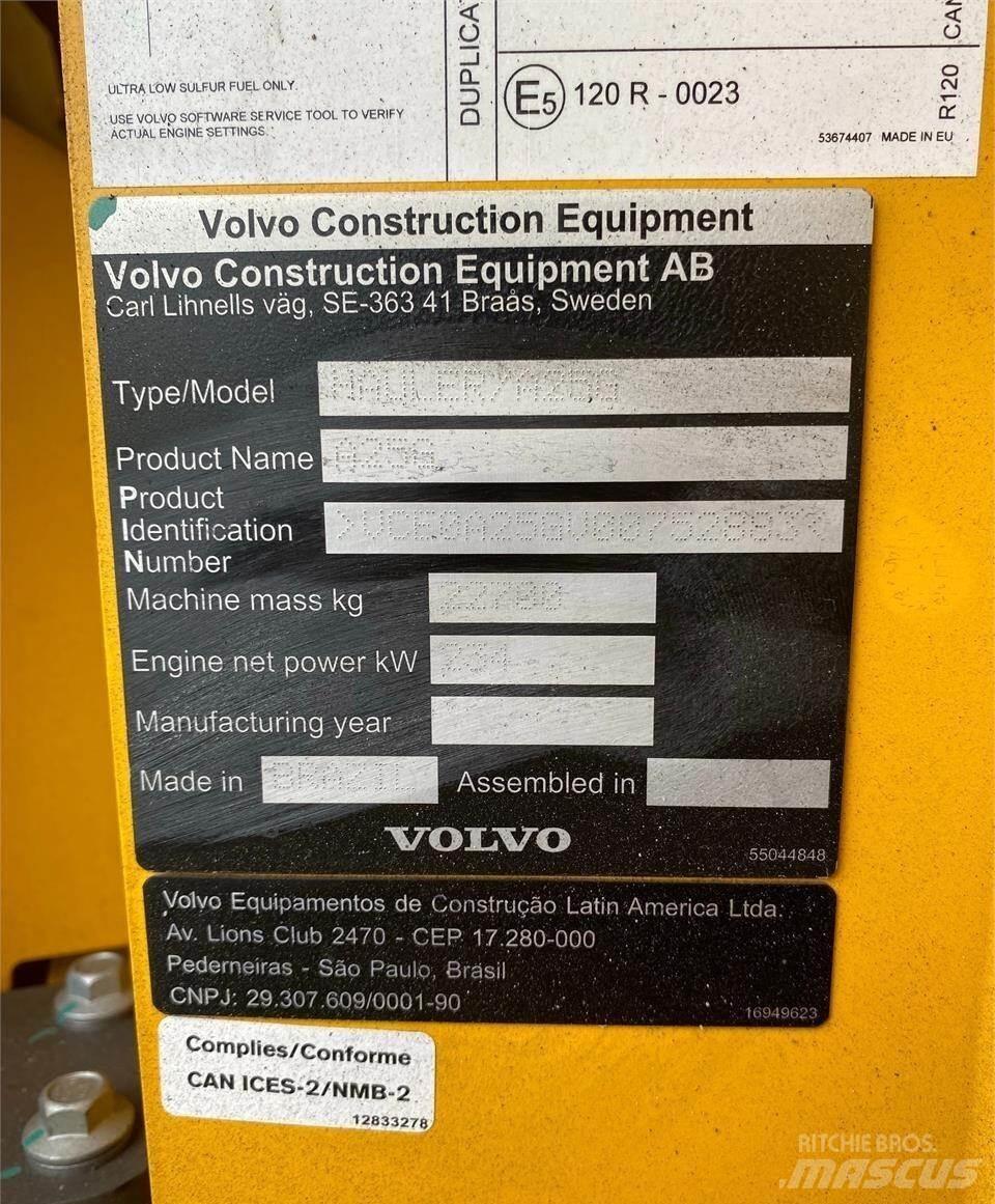 Volvo A25G Зчленовані самоскиди