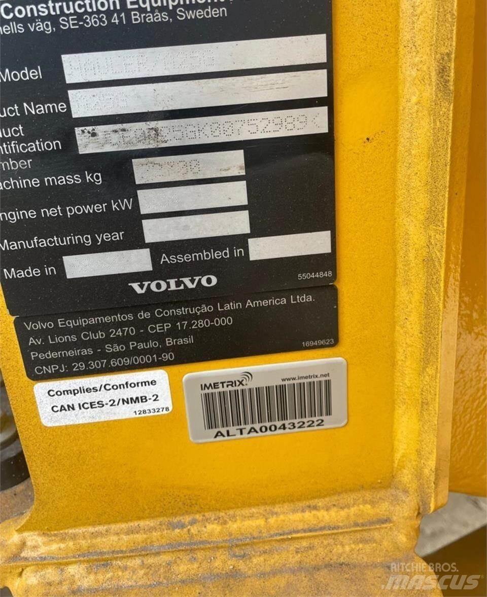 Volvo A25G Зчленовані самоскиди