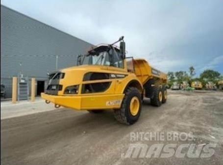 Volvo A25G Зчленовані самоскиди