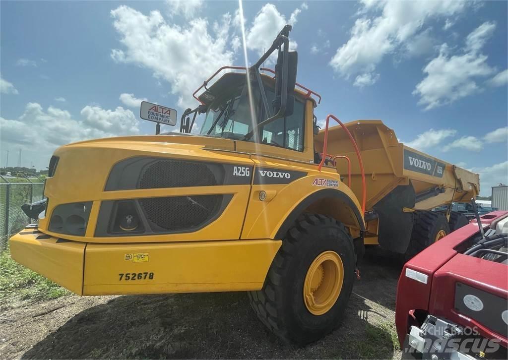 Volvo A25G Зчленовані самоскиди