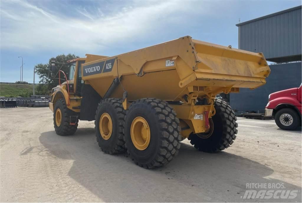Volvo A25G Зчленовані самоскиди