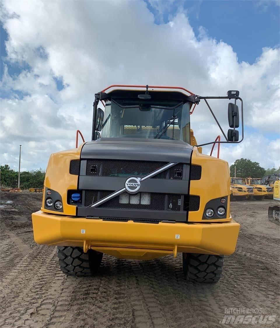 Volvo A25G Зчленовані самоскиди