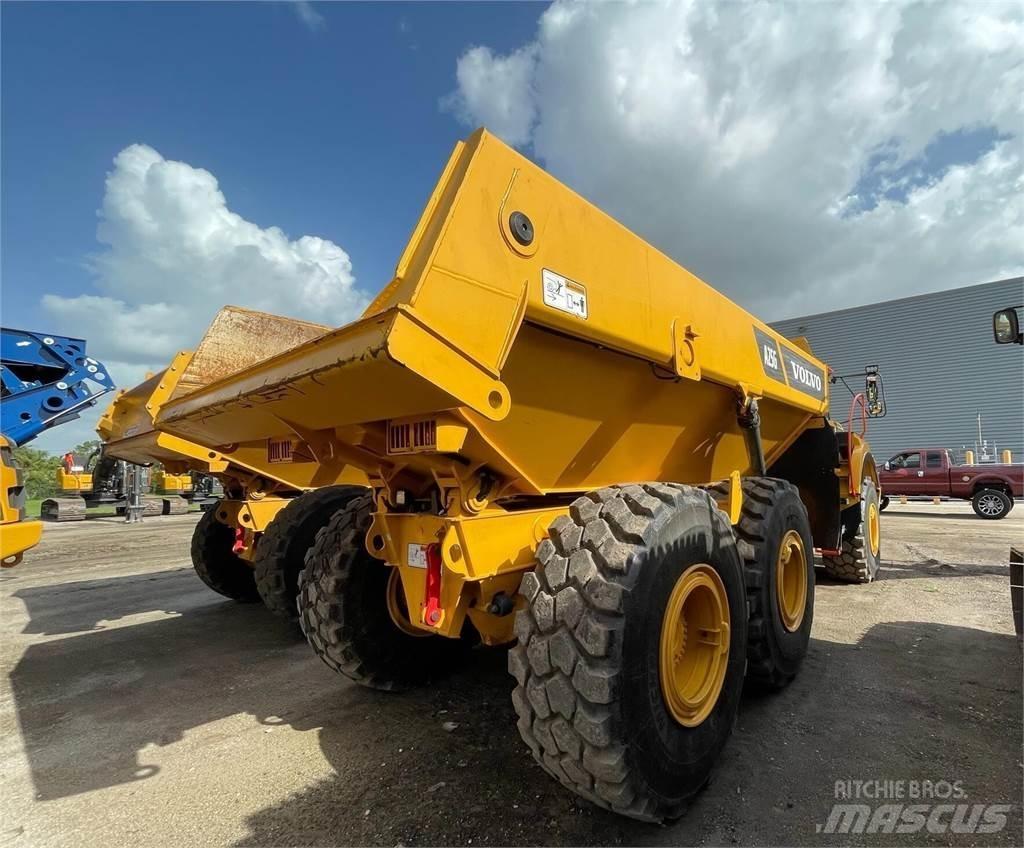 Volvo A25G Зчленовані самоскиди