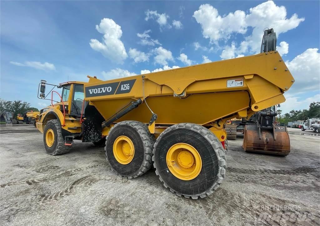 Volvo A25G Зчленовані самоскиди