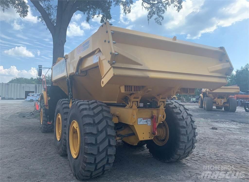 Volvo A25G Зчленовані самоскиди
