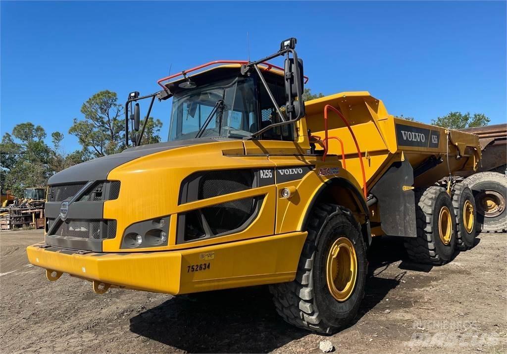 Volvo A25G Зчленовані самоскиди