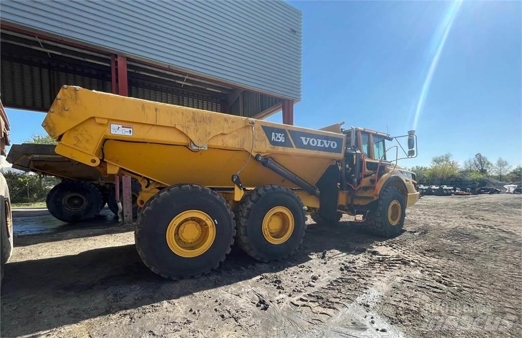 Volvo A25G Зчленовані самоскиди
