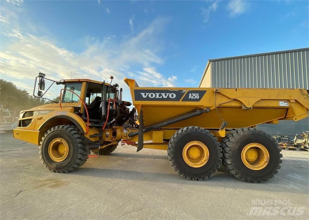 Volvo A25G Зчленовані самоскиди