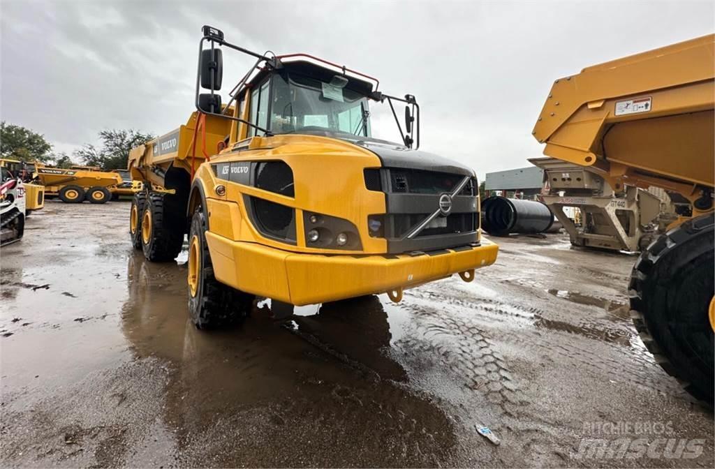 Volvo A25G Зчленовані самоскиди