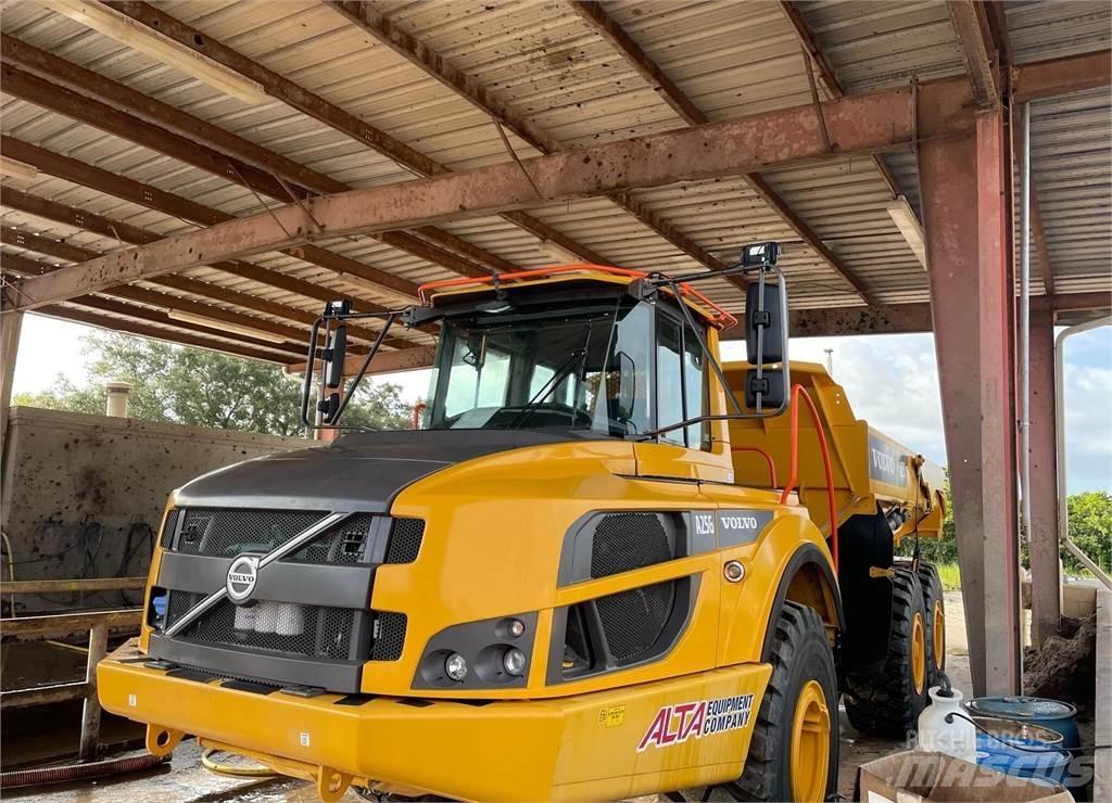 Volvo A25G Зчленовані самоскиди