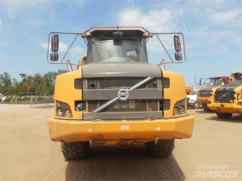 Volvo A30G Зчленовані самоскиди