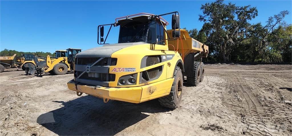 Volvo A30G Зчленовані самоскиди