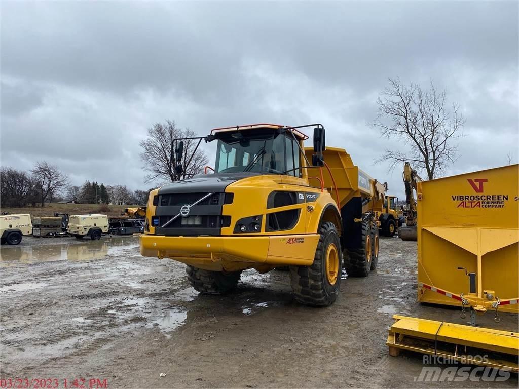 Volvo A30G Зчленовані самоскиди