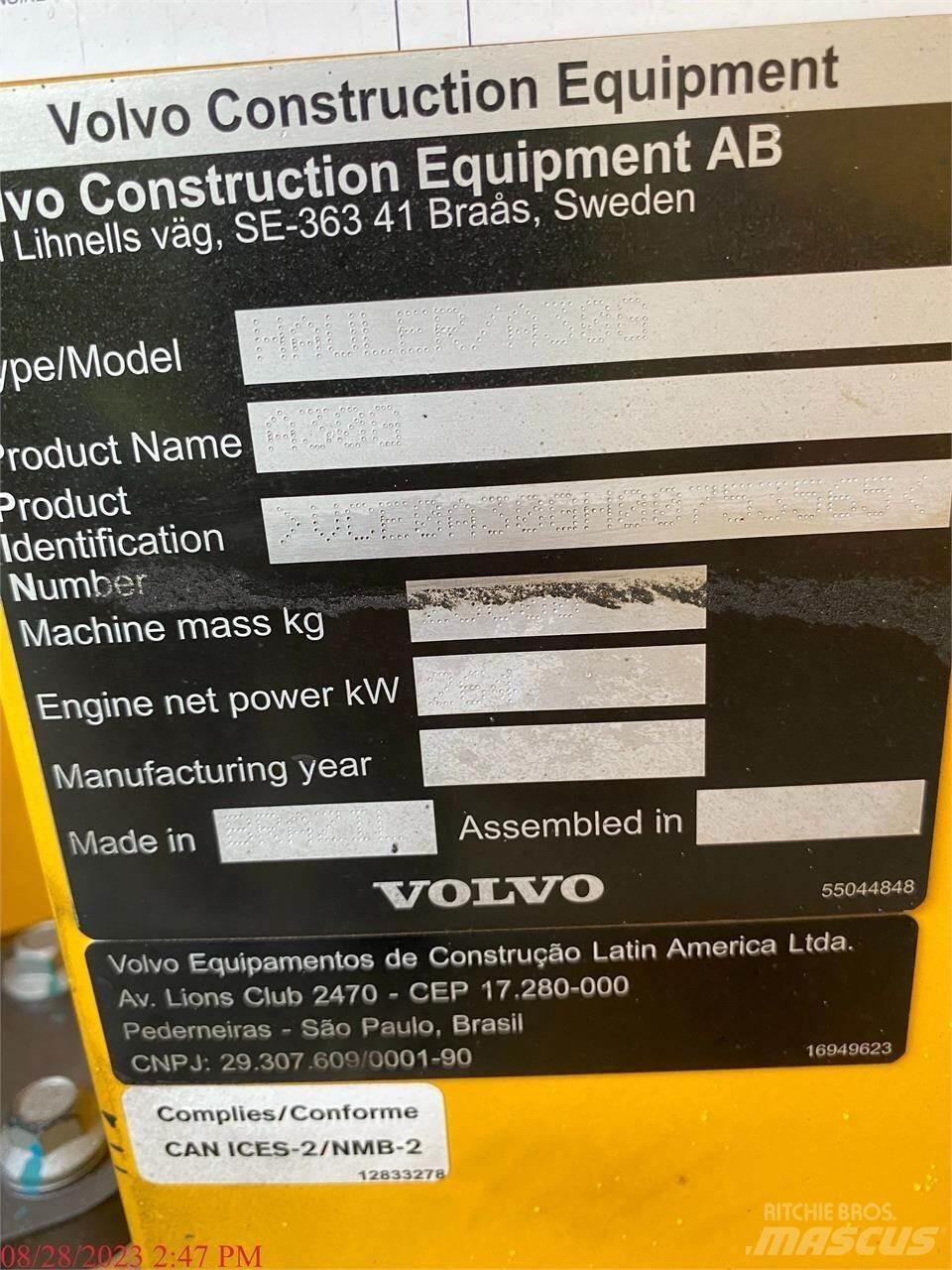 Volvo A30G Зчленовані самоскиди
