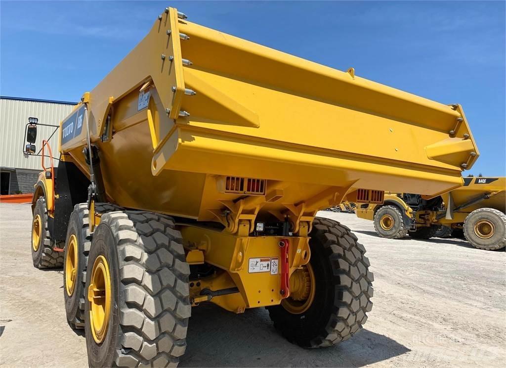 Volvo A30G Зчленовані самоскиди