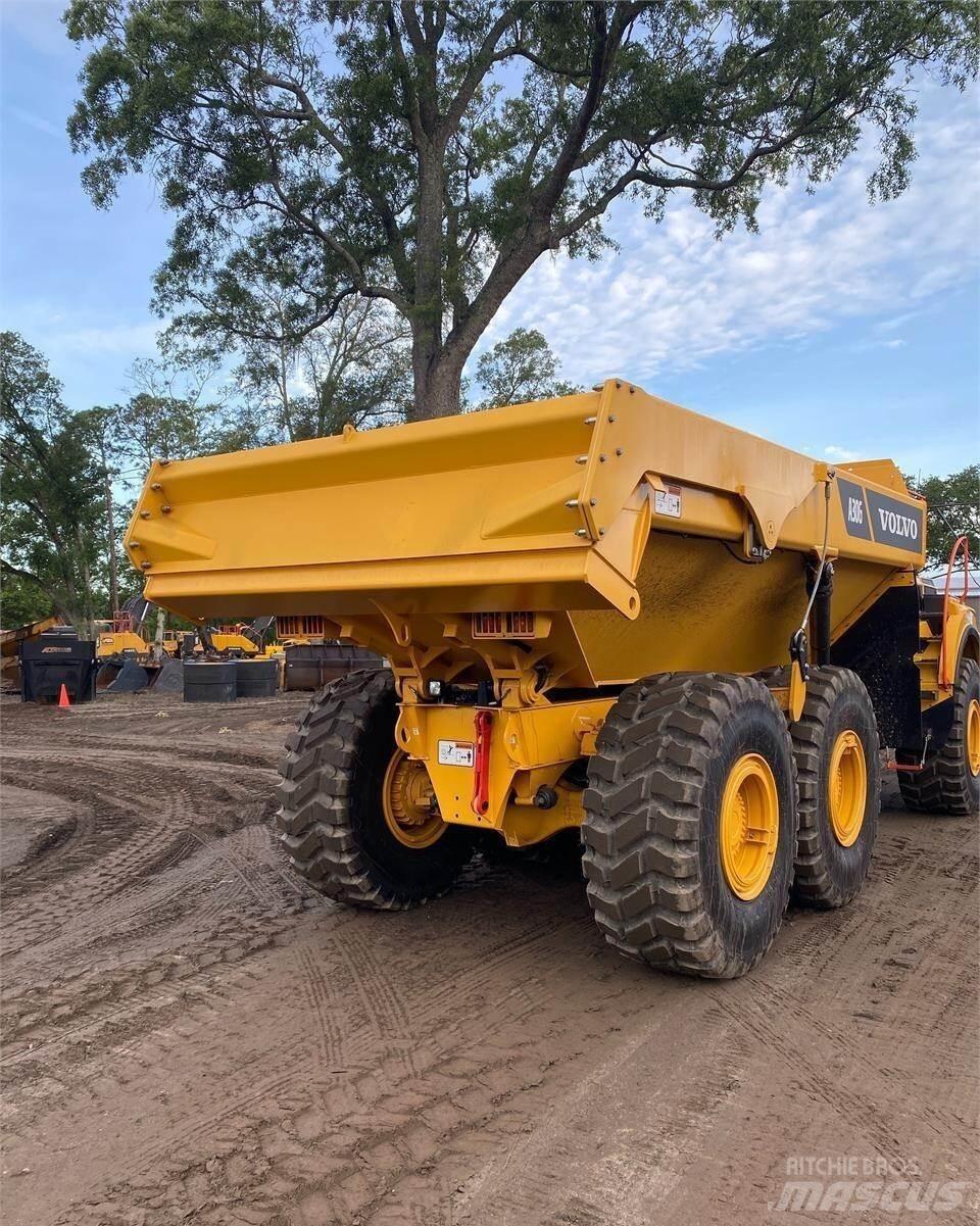 Volvo A30G Зчленовані самоскиди