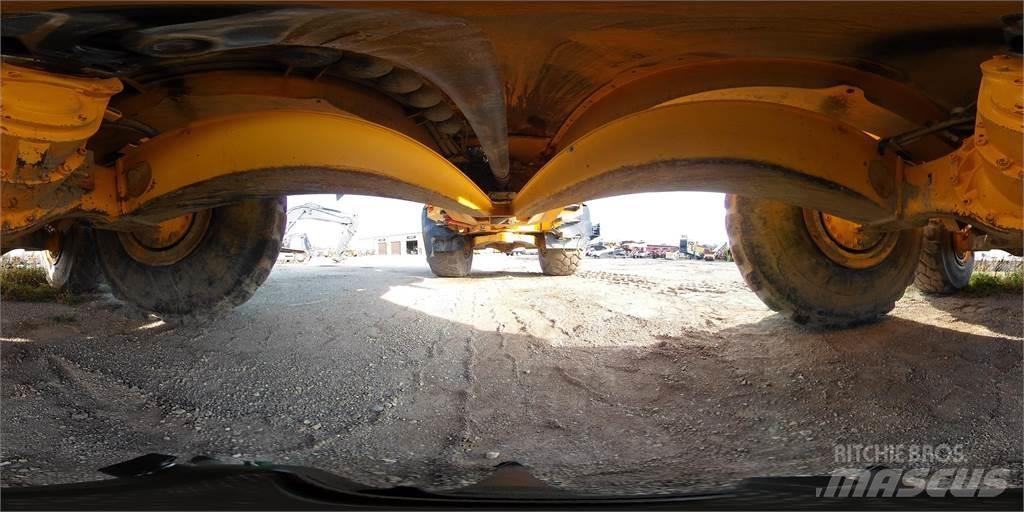 Volvo A40G Зчленовані самоскиди
